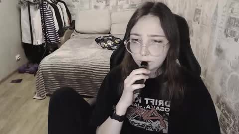 Amelia online show from December 2024 03:11:02 PM