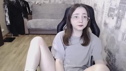 Amelia online show from February 2025 12:59:01 PM