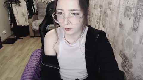 Amelia online show from February 2025 09:57:01 PM