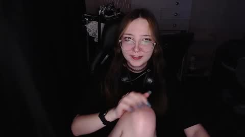 Amelia online show from December 2025 03:30:01 PM