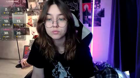 Amelia online show from October 2025 08:45:02 AM