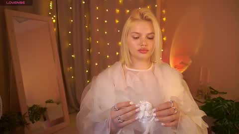  Amelia  online show from January 2026 05:11:02 AM