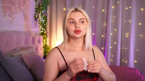  Amelia  online show from June 2026 04:05:01 AM