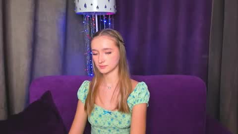 ameliawise online show from January 2025 12:02:01 PM