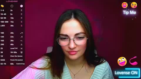 Snapshot of amelie_jackson_ chatting on December 2024 06:36:01 AM Amelie online show from December 2024 06:36:01 AM