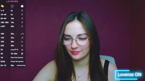 Snapshot of amelie_jackson_ chatting on December 2024 06:41:02 AM Amelie online show from December 2024 06:41:02 AM