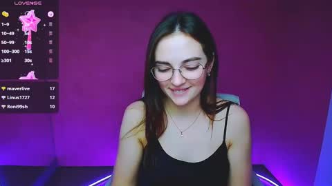 Snapshot of amelie_jackson_ chatting on January 2025 12:20:01 PM Amelie online show from January 2025 12:20:01 PM