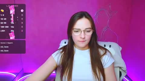 Snapshot of amelie_jackson_ chatting on January 2025 12:33:01 PM Amelie online show from January 2025 12:33:01 PM