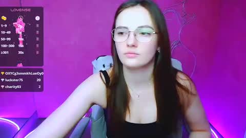 Snapshot of amelie_jackson_ chatting on February 2025 09:15:01 AM Amelie online show from February 2025 09:15:01 AM