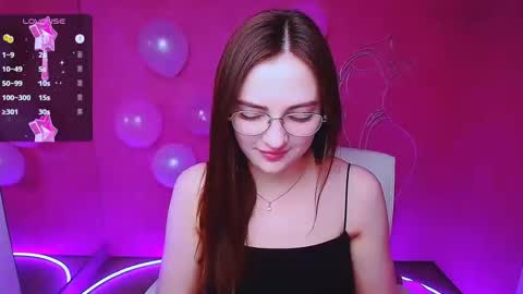 Snapshot of amelie_jackson_ chatting on February 2025 05:30:01 AM Amelie online show from February 2025 05:30:01 AM