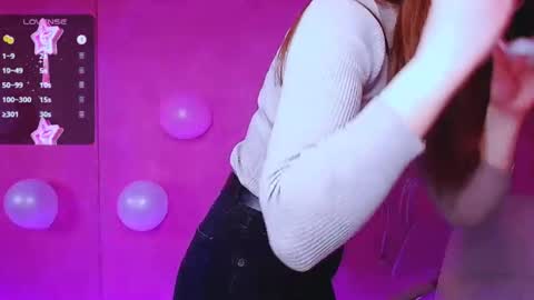 Snapshot of amelie_jackson_ chatting on February 2025 06:43:01 AM Amelie online show from February 2025 06:43:01 AM