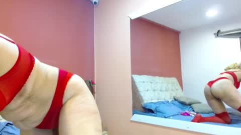 Amelie Lux online show from February 2026 06:02:01 PM