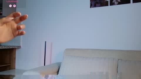 Snapshot of amelietarson chatting on May 2026 12:52:02 AM Victoria online show from May 2026 12:52:02 AM