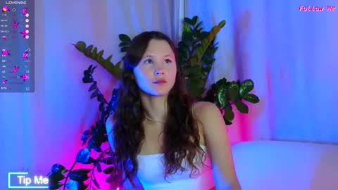 Snapshot of ameliroyse chatting on September 2025 05:03:01 PM AmeliRoyse online show from September 2025 05:03:01 PM