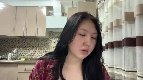 Ameliya online show from April 2026 05:18:01 PM