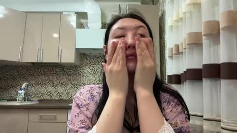 Ameliya online show from April 2026 09:37:02 PM