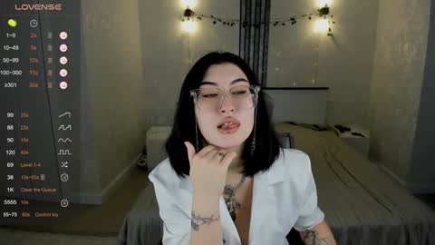 Snapshot of ameliya_sun chatting on January 2025 05:06:01 PM Aylin online show from January 2025 05:06:01 PM