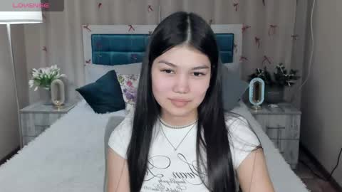 AmeliyaHeat online show from May 2026 10:45:02 AM