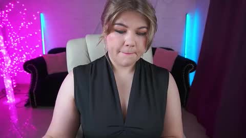 Snapshot of amellywhite chatting on March 2026 01:47:01 PM Alina online show from March 2026 01:47:01 PM