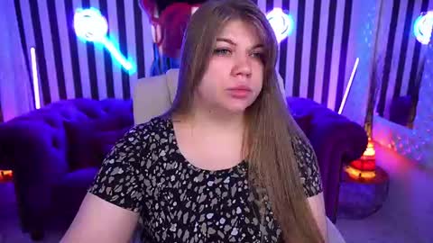 Snapshot of amellywhite chatting on July 2026 12:41:01 PM Alina online show from July 2026 12:41:01 PM