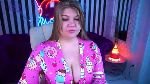 Snapshot of amellywhite chatting on July 2026 02:44:01 PM Alina online show from July 2026 02:44:01 PM