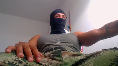 Snapshot of american_challenges chatting on October 2025 12:05:01 PM miguel online show from October 2025 12:05:01 PM