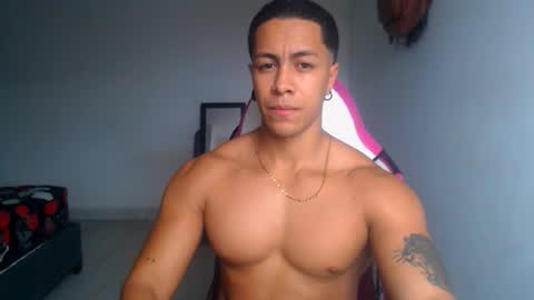 Snapshot of american_challenges chatting on December 2025 08:47:02 PM miguel online show from December 2025 08:47:02 PM