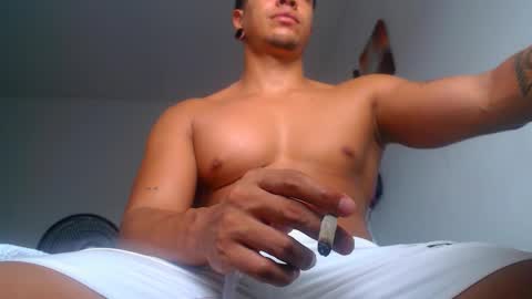 Snapshot of american_challenges chatting on January 2026 07:11:01 PM miguel online show from January 2026 07:11:01 PM