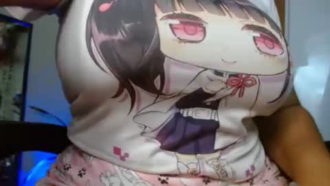 Mari online show from December 2025 11:51:01 AM