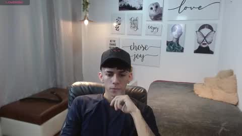 amethystshadow online show from November 2025 04:29:01 PM