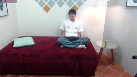 amethystshadow online show from December 2025 04:34:01 PM