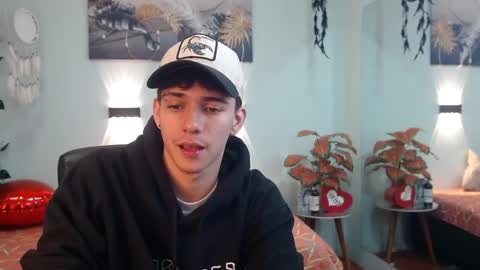 Snapshot of amethystshadow chatting on March 2026 02:24:02 AM amethystshadow online show from March 2026 02:24:02 AM