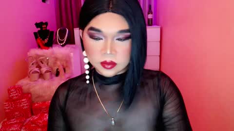 Queen Mireska online show from December 2024 02:15:01 PM