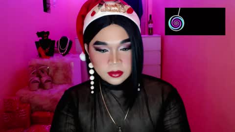 Queen Mireska online show from December 2024 02:22:02 PM