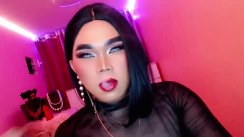 Queen Mireska online show from March 2025 04:33:02 PM