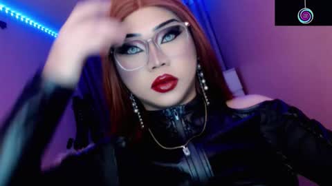 Snapshot of amiadoll chatting on March 2026 03:40:01 PM Queen Mireska online show from March 2026 03:40:01 PM