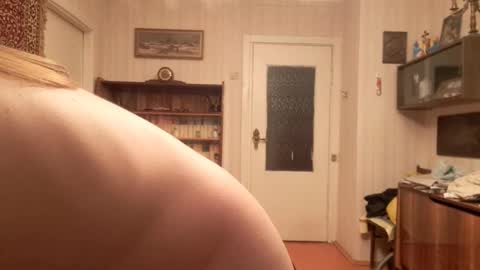 Iveta online show from September 2025 05:51:02 PM