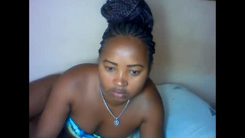 Snapshot of amielle_01 chatting on April 2026 01:26:01 PM amielle_01 online show from April 2026 01:26:01 PM