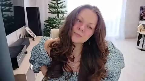 Snapshot of amilafran chatting on March 2026 06:28:02 AM Mila online show from March 2026 06:28:02 AM