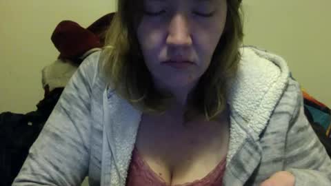 Snapshot of amileamariestar chatting on December 2024 02:04:01 AM amileamariestar online show from December 2024 02:04:01 AM