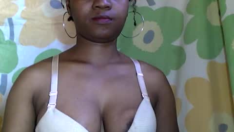 Snapshot of aminah01 chatting on November 2025 07:08:01 AM aminah01 online show from November 2025 07:08:01 AM