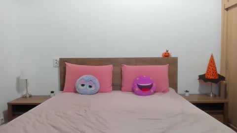 Amira Vyxen online show from November 2025 11:15:01 PM