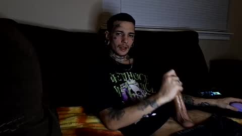 Snapshot of amiri_sweater chatting on March 2025 12:28:01 PM amiri_sweater online show from March 2025 12:28:01 PM