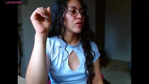 amitlu_ online show from December 2024 07:30:02 PM