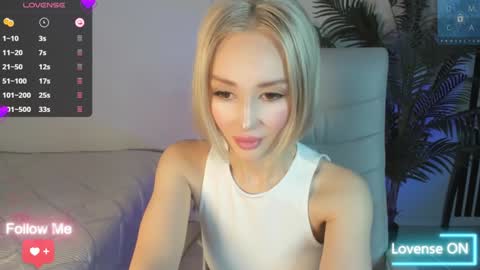 Snapshot of amiwong chatting on December 2024 02:25:01 AM amiwong online show from December 2024 02:25:01 AM