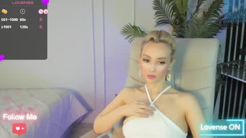 Snapshot of amiwong chatting on January 2025 05:58:02 AM amiwong online show from January 2025 05:58:02 AM