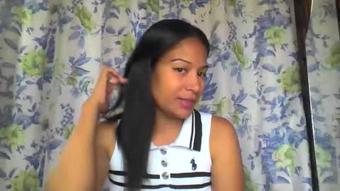 Snapshot of amlysxcreative chatting on March 2026 07:30:02 AM AmlysXCreative online show from March 2026 07:30:02 AM