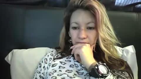 Paula D online show from December 2024 11:18:01 AM