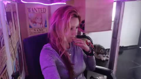 Paula D online show from February 2025 03:46:01 PM