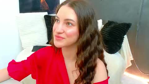 Snapshot of ammirra_a chatting on June 2026 04:22:01 AM Amira online show from June 2026 04:22:01 AM
